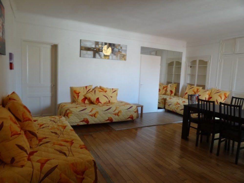 Manoir Francois 1Er Hotell Vitry-le-François Eksteriør bilde